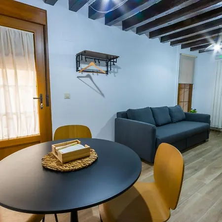 Apartamentos Turisticos La Casa Grande Arévalo Exterior photo