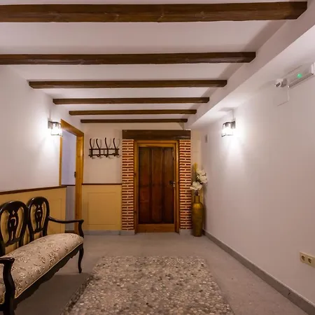 Apartamentos Turisticos La Casa Grande Arévalo Exterior photo